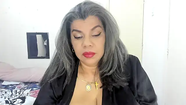 vikyadams online show from 02.21.26