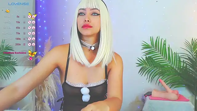 catalina  lovers online show from 12.18.24