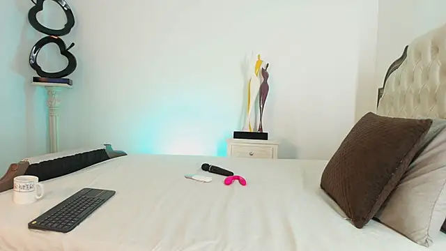 Arya-02 online show from 01.12.26