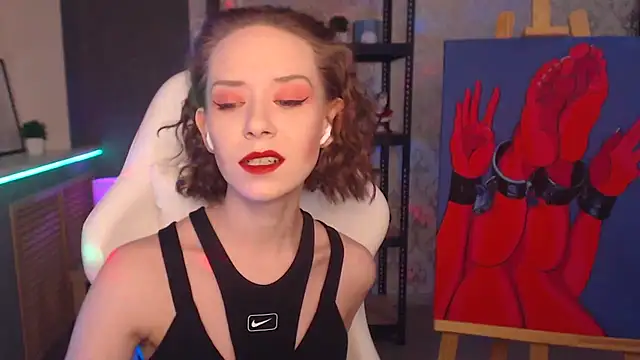 FascinatingEyess online show from 01.12.25