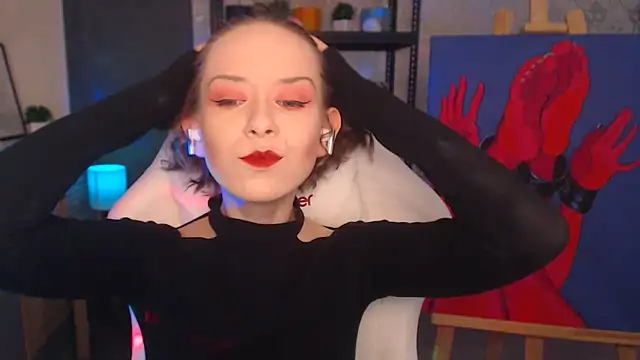 FascinatingEyess online show from 02.12.25