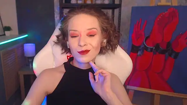 FascinatingEyess online show from 02.24.25