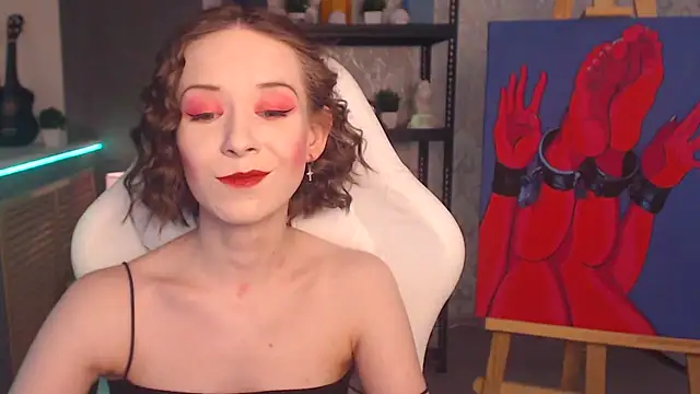 FascinatingEyess online show from 10.26.25