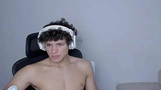 laurent nova online show from 11.09.25