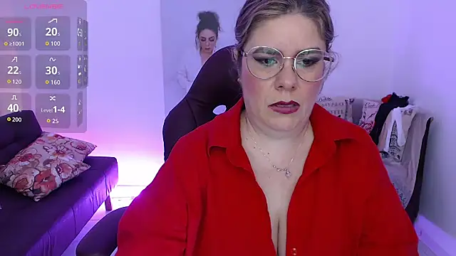 zehra sanem online show from 10.27.25