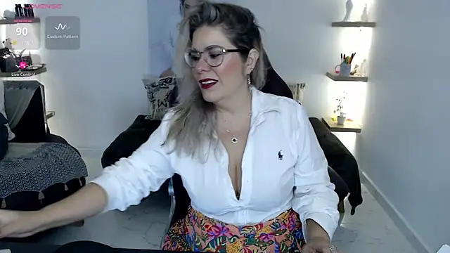 zehra sanem online show from 06.05.26