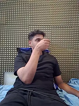 Snapshot of mykecockslong chatting on 09.24.25 mykecockslong online show from 09.24.25