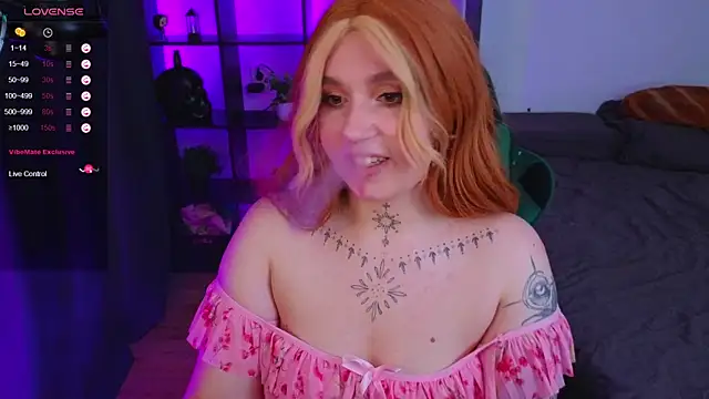 The Full Red Moon online show from 02.05.25