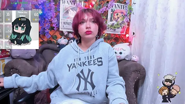 Snapshot of ravenn_20 chatting on 09.19.25 ravenn 20 online show from 09.19.25