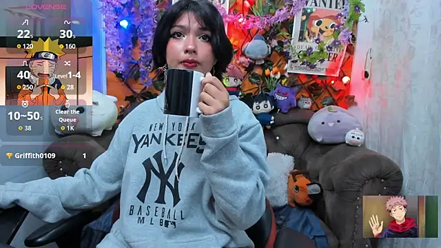 Snapshot of ravenn_20 chatting on 11.03.25 ravenn 20 online show from 11.03.25