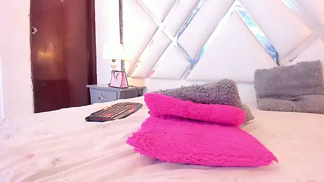 belacampbell online show from 12.28.24