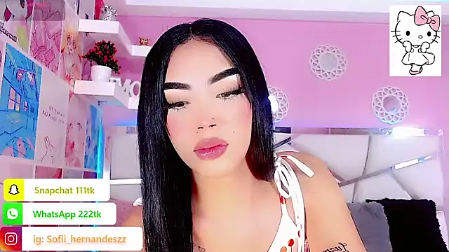 Snapshot of Sofi_hdz chatting on 03.06.25 Sofi hdz online show from 03.06.25