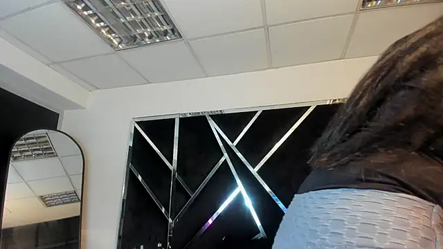 Ivanna18 x online show from 11.19.25