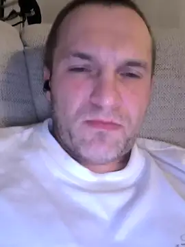 AttractiveSilk5 online show from 12.21.25