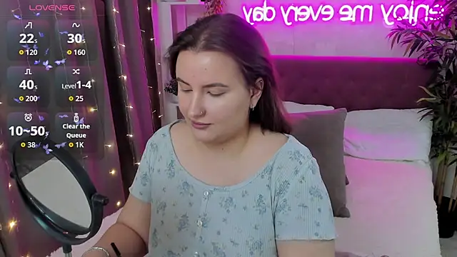 FeralPeach online show from 10.19.25