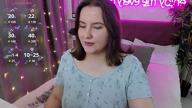 FeralPeach online show from 12.20.25