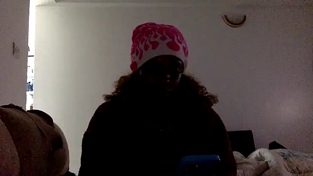 Rose berry online show from 02.02.25