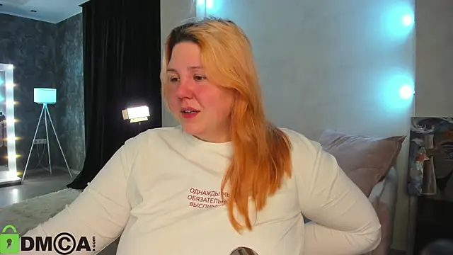 Ruth Oliver online show from 10.28.25