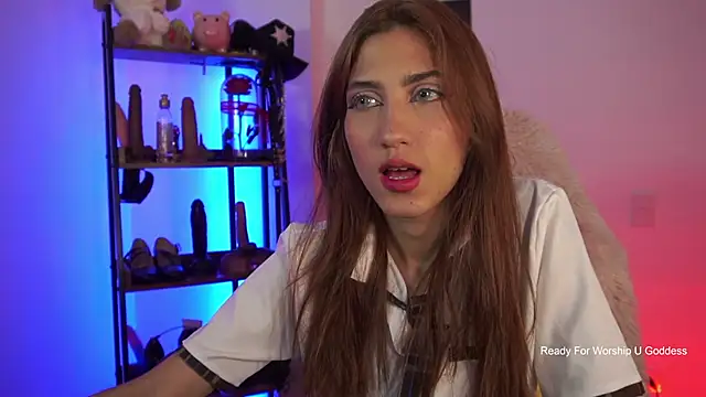 Snapshot of MissKorah chatting on 06.16.26 MissKorah online show from 06.16.26