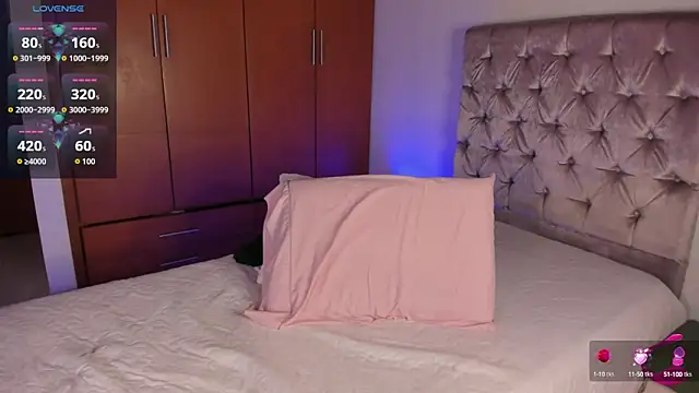 AlannaLove   online show from 09.09.25