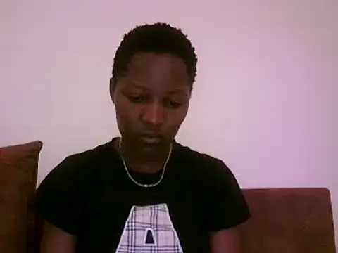 Snapshot of Shankey5 chatting on 02.14.25 Shankey5 online show from 02.14.25