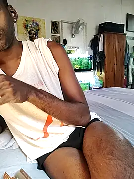 Snapshot of KeptupInosine chatting on 11.06.25 KeptupInosine online show from 11.06.25