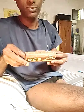 Snapshot of KeptupInosine chatting on 11.11.25 KeptupInosine online show from 11.11.25