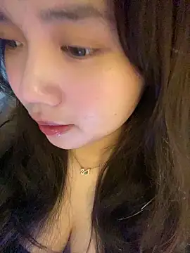 Hotellinh12 online show from 10.09.25