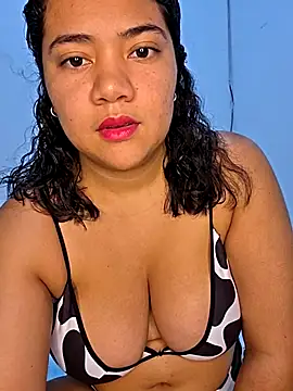 Snapshot of Watagatapitusberry1 chatting on 10.01.25 Watagatapitusberry1 online show from 10.01.25