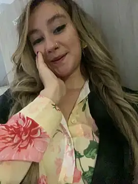 MaryDeniro online show from 01.28.25
