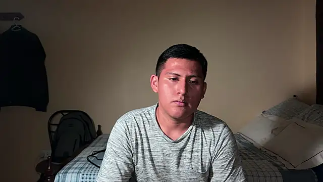 Snapshot of JoshuaTls08 chatting on 01.01.25 JoshuaTls08 online show from 01.01.25