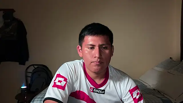 Snapshot of JoshuaTls08 chatting on 01.15.25 JoshuaTls08 online show from 01.15.25