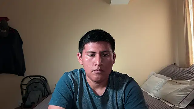 Snapshot of JoshuaTls08 chatting on 01.19.25 JoshuaTls08 online show from 01.19.25