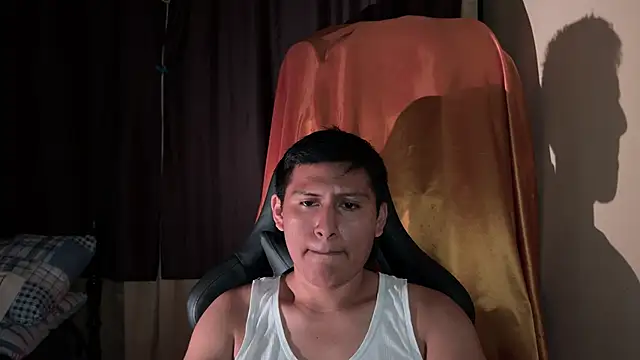 Snapshot of JoshuaTls08 chatting on 03.09.25 JoshuaTls08 online show from 03.09.25