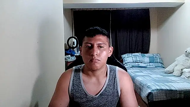 Snapshot of JoshuaTls08 chatting on 10.03.25 JoshuaTls08 online show from 10.03.25