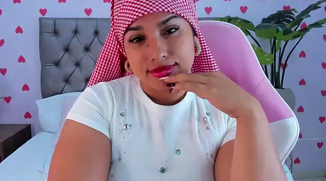 hurrem had online show from 12.30.24