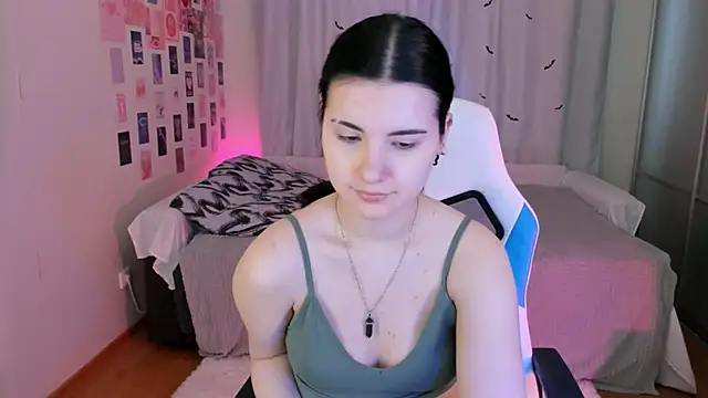Snapshot of Vanessa_Verona chatting on 03.01.25 Vanessa Verona online show from 03.01.25