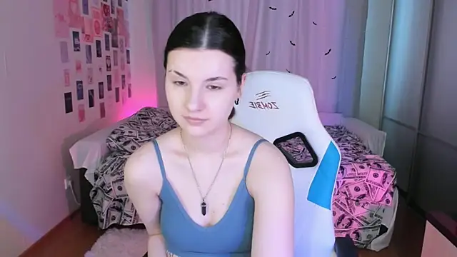 Snapshot of Vanessa_Verona chatting on 03.22.25 Vanessa Verona online show from 03.22.25