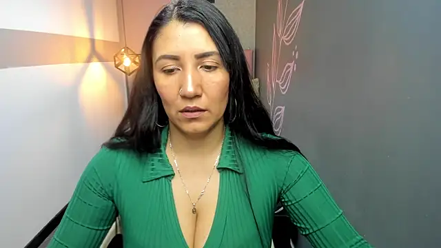 GiaFox  online show from 02.05.25