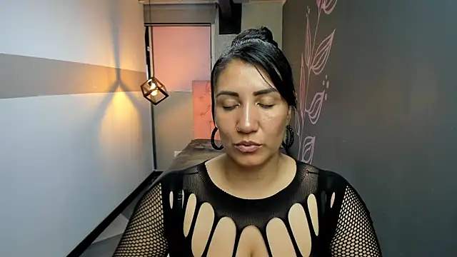 GiaFox  online show from 03.02.25