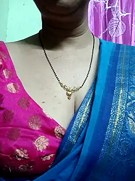 Rosy-B online show from 04.08.26