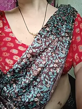 Snapshot of Rosy-B chatting on 05.15.26 Rosy-B online show from 05.15.26
