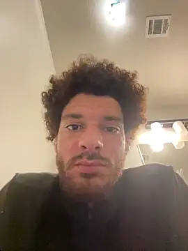 Snapshot of Clearlytothepoint420 chatting on 12.19.24 Clearlytothepoint420 online show from 12.19.24