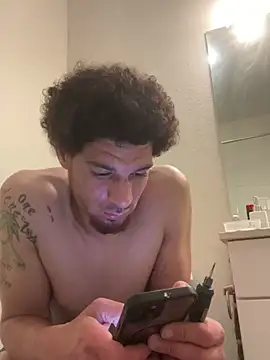 Snapshot of Clearlytothepoint420 chatting on 12.27.24 Clearlytothepoint420 online show from 12.27.24