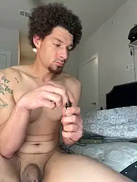 Snapshot of Clearlytothepoint420 chatting on 12.30.24 Clearlytothepoint420 online show from 12.30.24