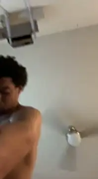 Snapshot of Clearlytothepoint420 chatting on 01.01.25 Clearlytothepoint420 online show from 01.01.25