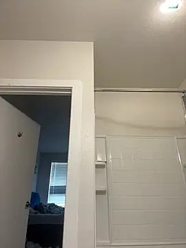 Snapshot of Clearlytothepoint420 chatting on 01.11.25 Clearlytothepoint420 online show from 01.11.25