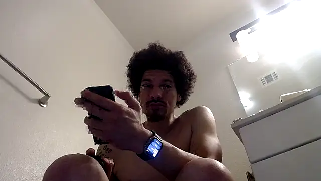 Snapshot of Clearlytothepoint420 chatting on 01.23.25 Clearlytothepoint420 online show from 01.23.25