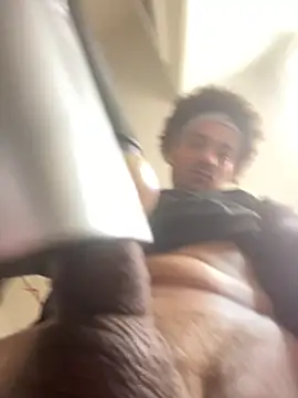 Snapshot of Clearlytothepoint420 chatting on 03.11.25 Clearlytothepoint420 online show from 03.11.25