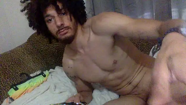 Snapshot of Clearlytothepoint420 chatting on 10.18.25 Clearlytothepoint420 online show from 10.18.25